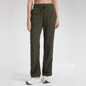 Lightweight Straight Leg Pocket Pant 30"